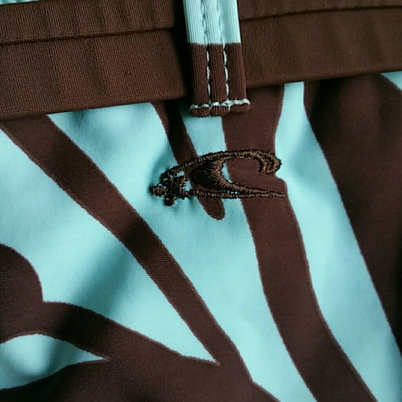 Bikini - Picture 3 of 8